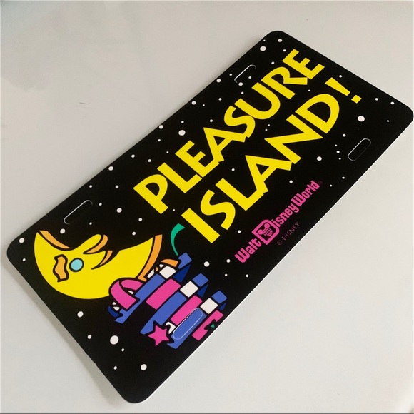 Disney’s Pleasure Island License Plate Decal (original) - Picture 9 of 15